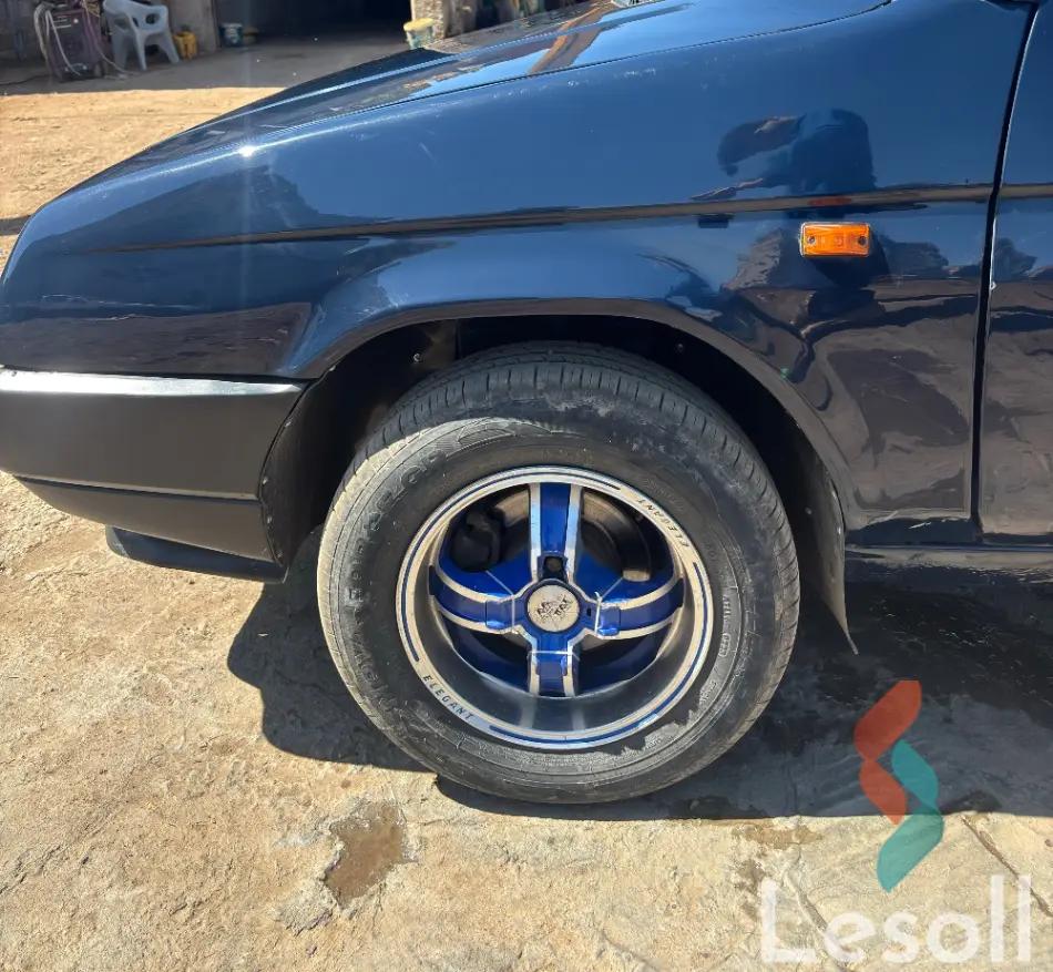 سكودا فيلسيا مانيوال مستعملة كحلي موديل 1994