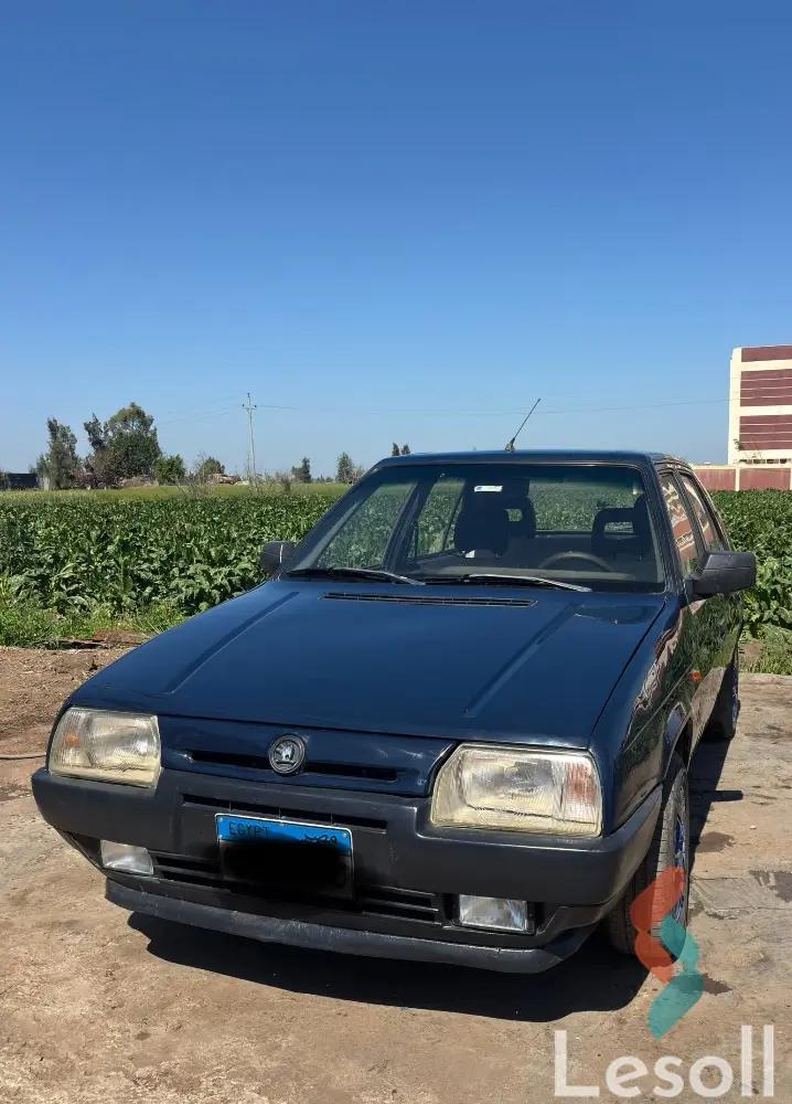 سكودا فيلسيا مانيوال مستعملة كحلي موديل 1994