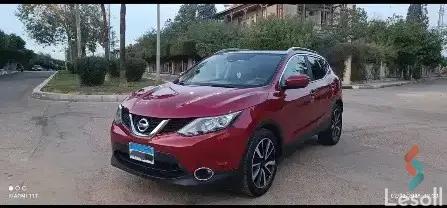 Nissan qashqai automatic used maroon model 2015 - Main Image
