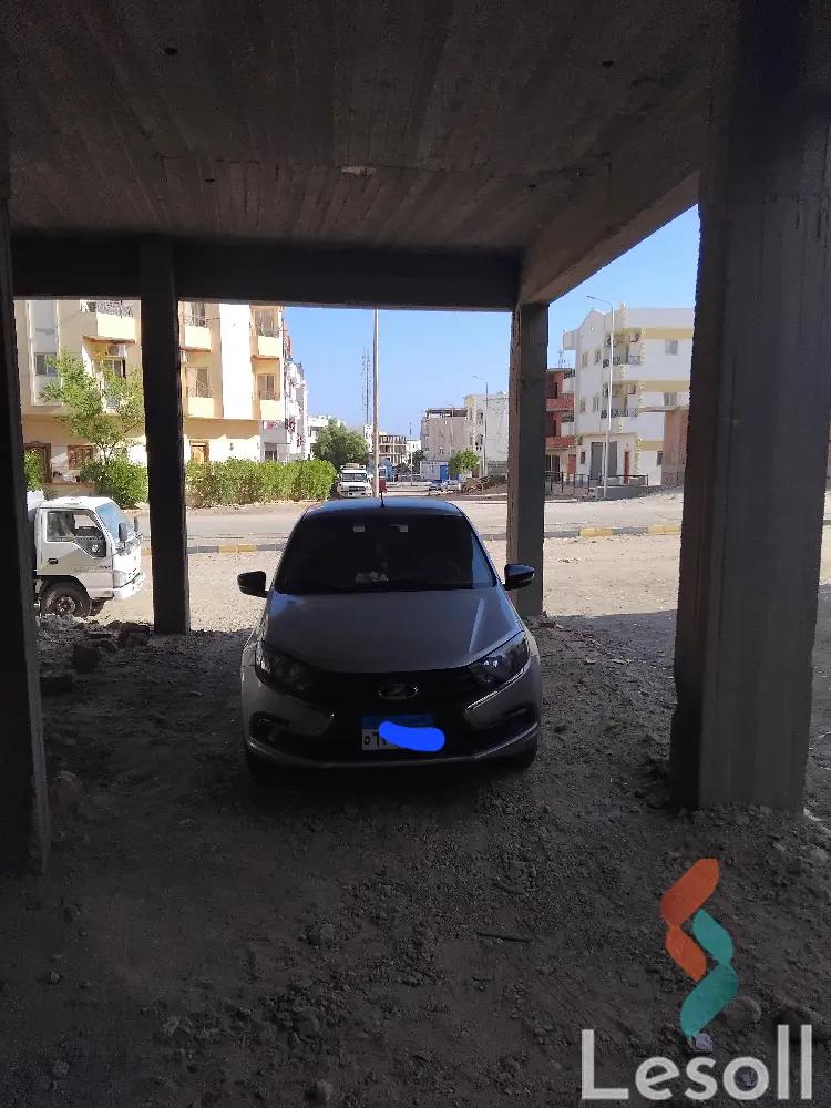 لادا جريتا اوتوماتك مستعملة فضي موديل 2023 - كل الصور