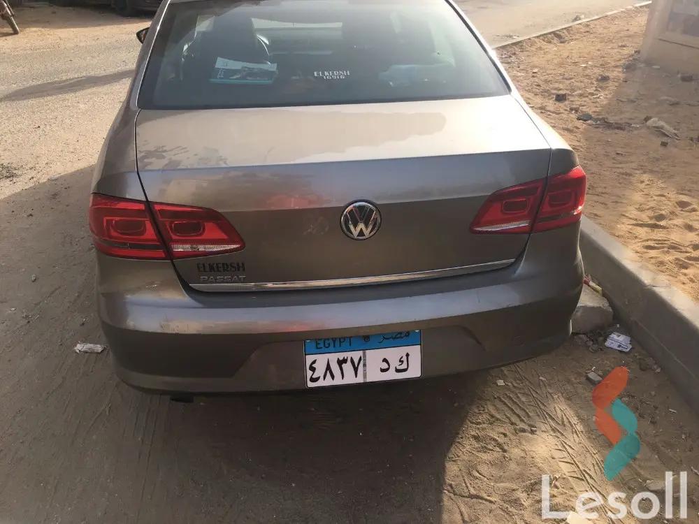 فولكس واجن باسات اوتوماتك مستعملة فضي موديل 2015 - صورة 3