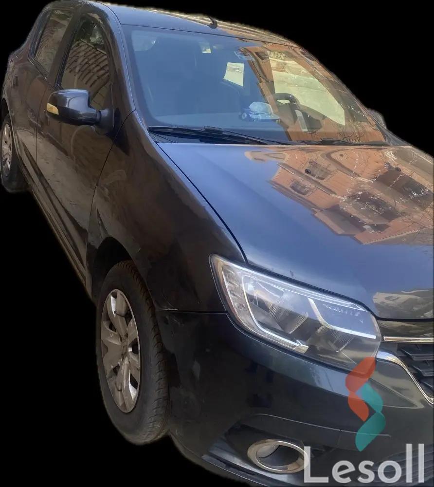 رينو سانديرو اوتوماتك مستعملة أسود موديل 2018