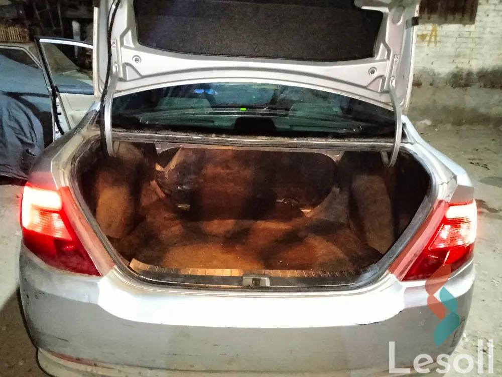 بى واى دى إف 3 مانيوال مستعملة فضي موديل 2018