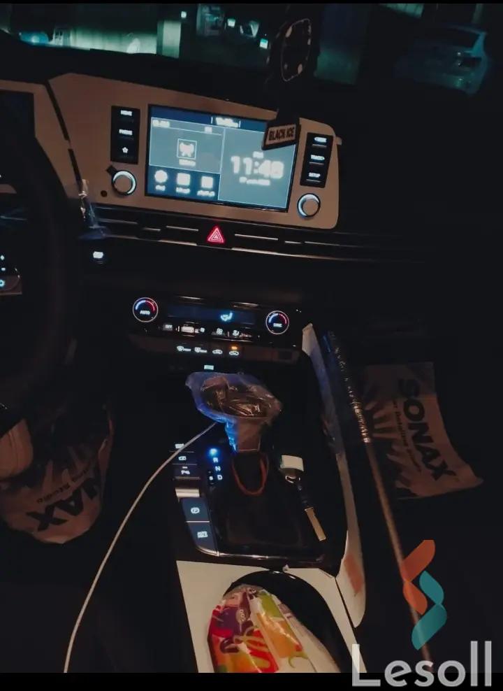 هيونداي إلنترا اوتوماتك مستعملة أزرق سماوي موديل 2024 - صورة 3