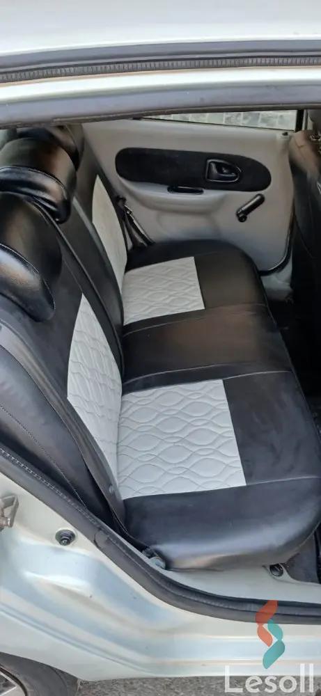 رينو كليو مانيوال مستعملة فضي موديل 2003 - صورة 4