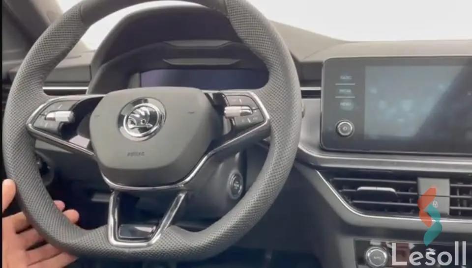 سكودا سكالا اوتوماتك مستعملة فضي موديل 2022 - صورة 2