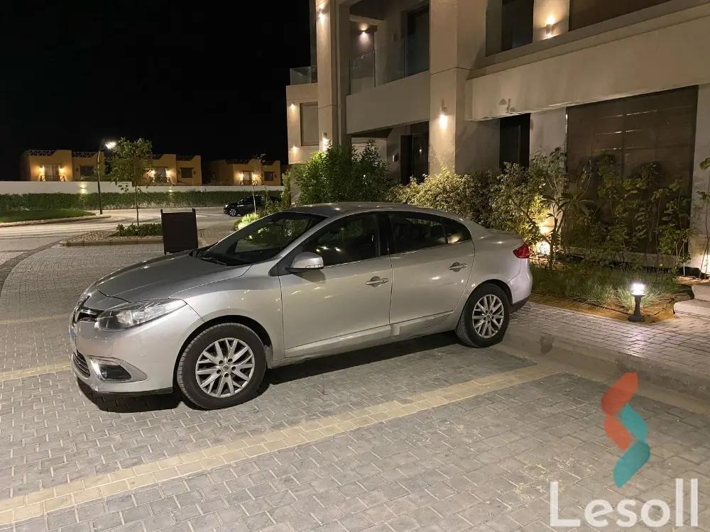 رينو فلوينس اوتوماتك مستعملة فضي موديل 2016