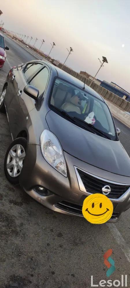 نيسان صني اوتوماتك مستعملة فضي موديل 2015 - صورة 4