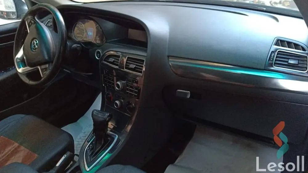 بريليانس v5 اوتوماتك مستعملة بني موديل 2013 - صورة 4