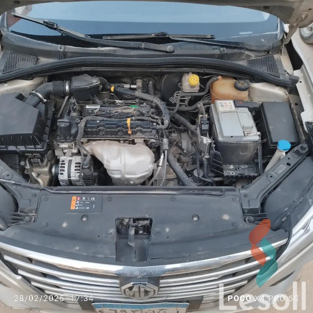 MG 5 automatic used champagne model 2021