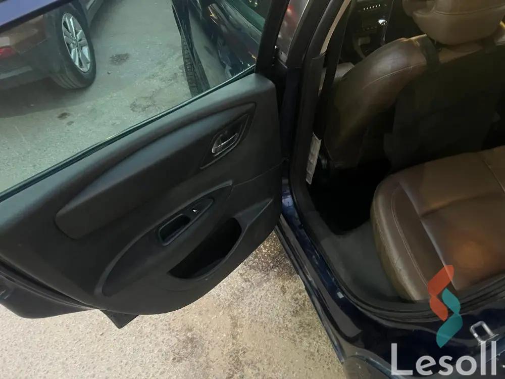 ستروين سي4 اوتوماتك مستعملة كحلي موديل 2005