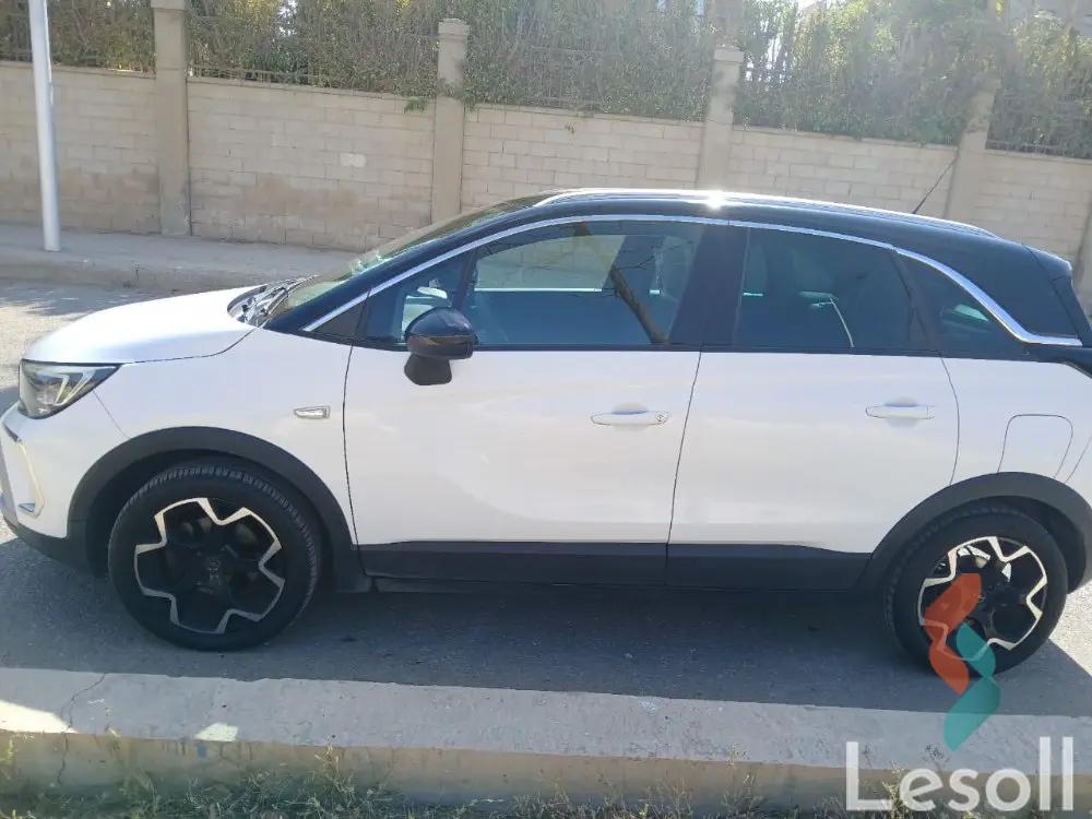 أوبل كروس لاند اوتوماتك مستعملة أبيض موديل 2021