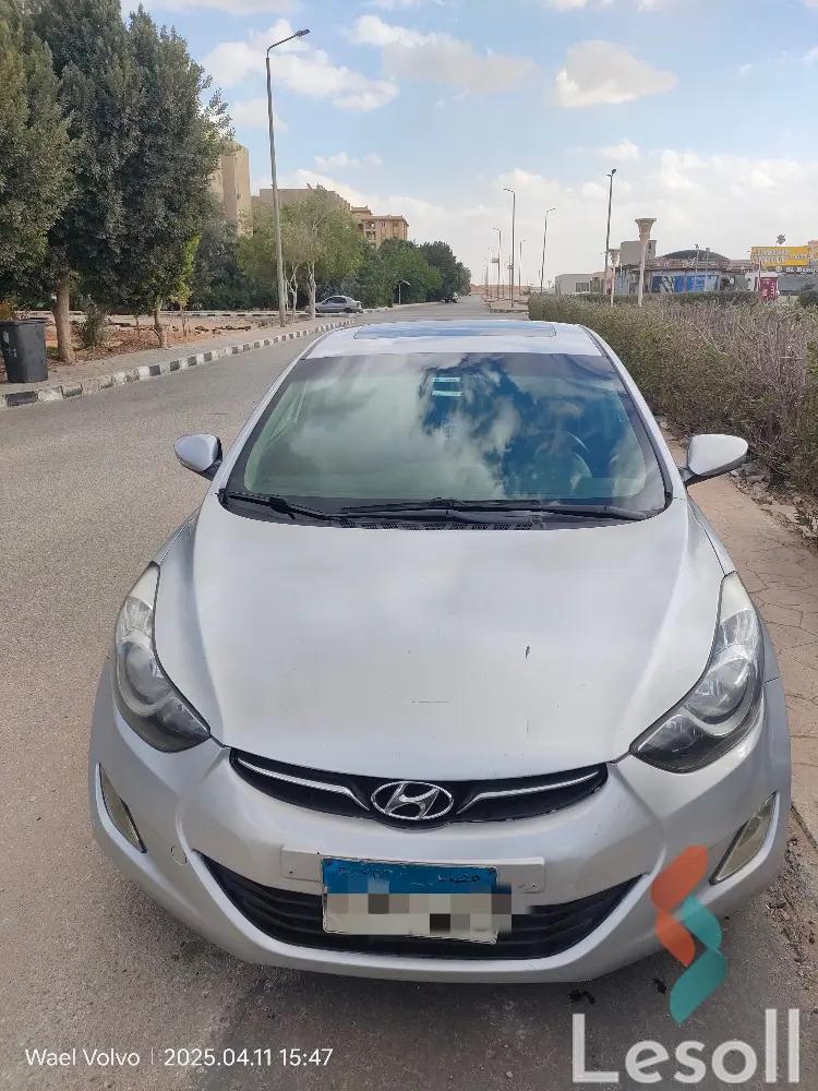 Hyundai elantra automatic used silver model 2014 - Main Image