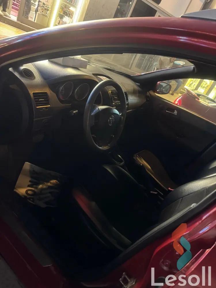 بريليانس frv كروس اوتوماتك مستعملة أحمر موديل 2015 - صورة 3