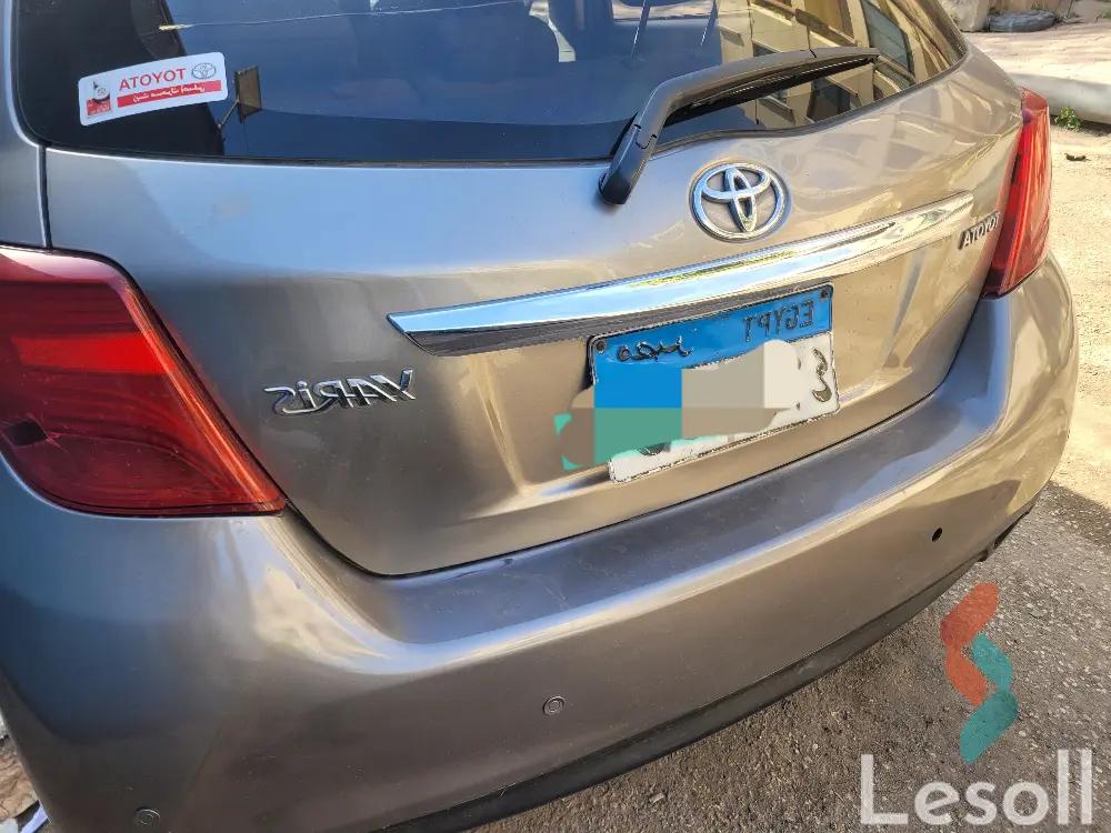 تويوتا يارس اوتوماتك مستعملة فضي موديل 2016