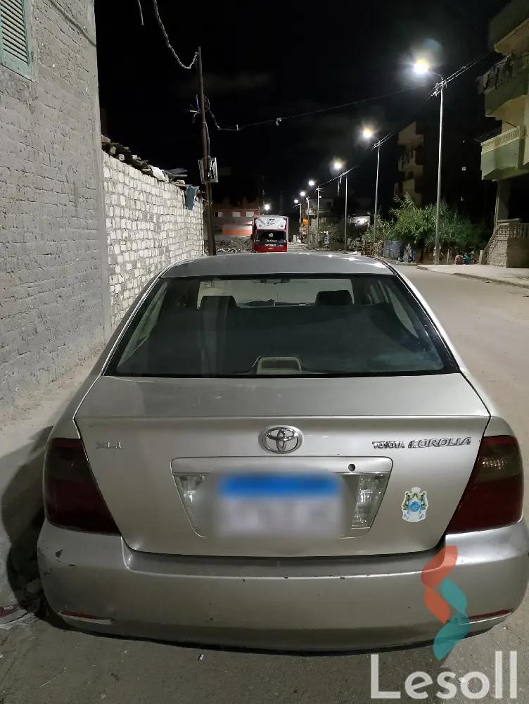 تويوتا كورولا اوتوماتك مستعملة فضي موديل 2007 - صورة 3