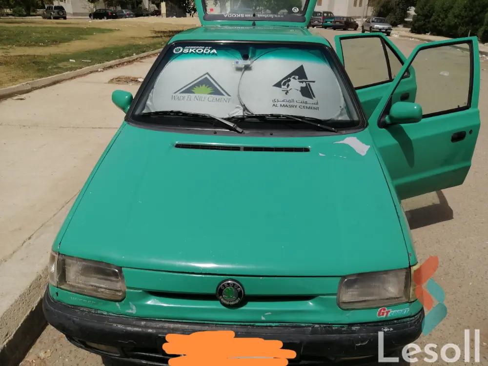 سكودا فيلسيا مانيوال مستعملة أخضر موديل 1995