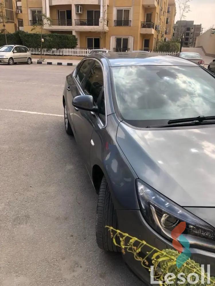 أوبل أسترا اوتوماتك جديدة رمادي داكن موديل 2017 - كل الصور