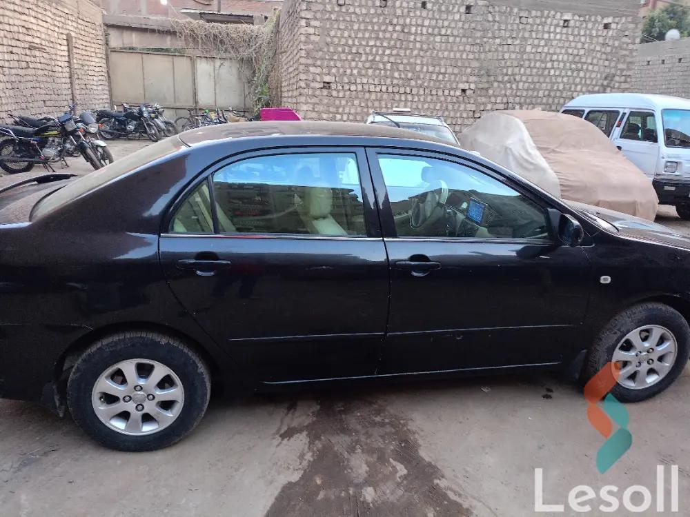 تويوتا كورولا اوتوماتك مستعملة أسود موديل 2007 - صورة 2