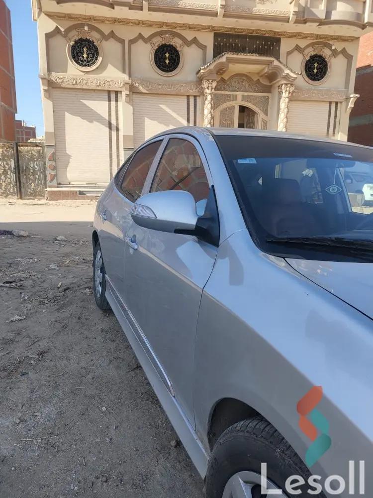 هيونداي إلنترا اوتوماتك مستعملة فضي موديل 2022 - كل الصور