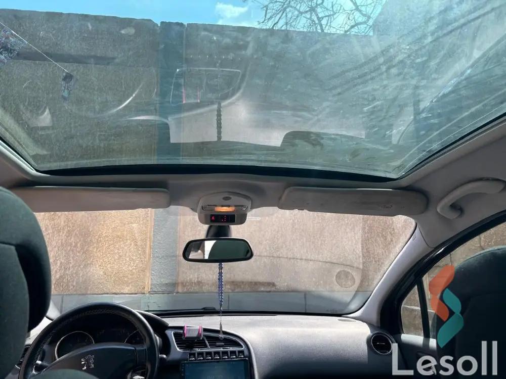 بيجو 3008 اوتوماتك مستعملة أزرق موديل 2014 - صورة 2