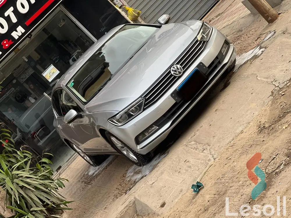 فولكس واجن باسات اوتوماتك مستعملة فضي موديل 2019 - كل الصور