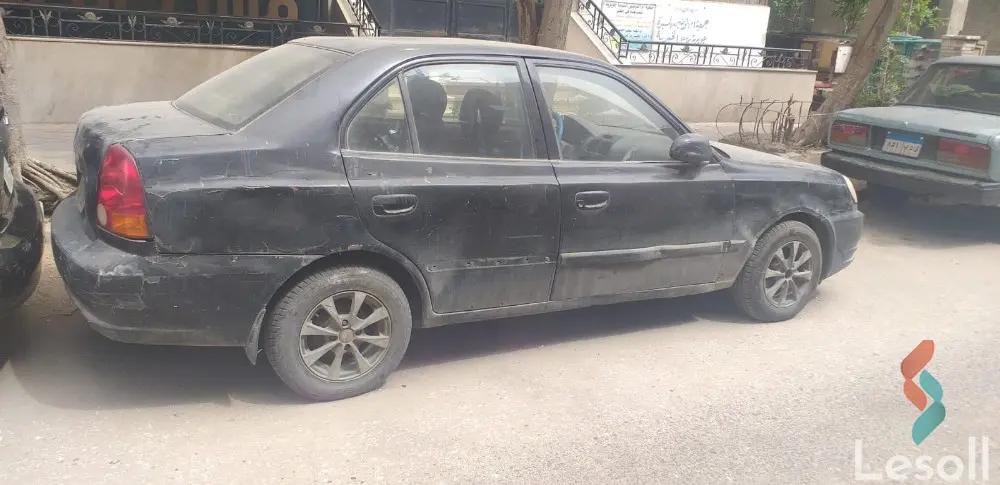 هيونداي فيرنا مانيوال مستعملة أسود موديل 2007 - الصورة الرئيسية