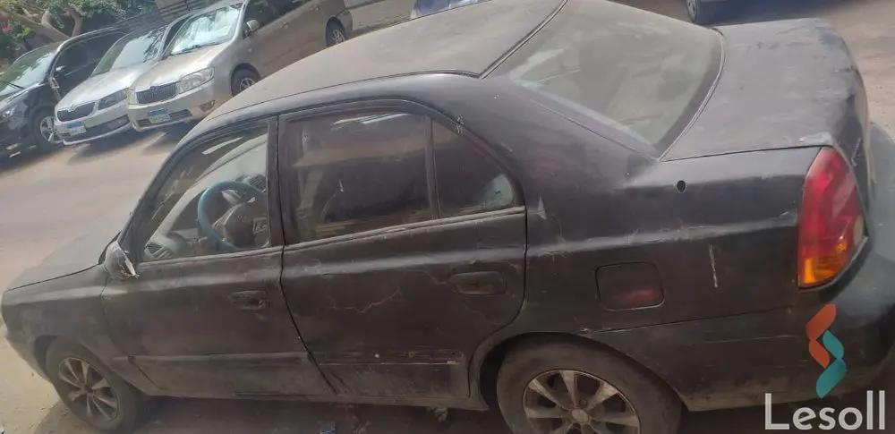 هيونداي فيرنا مانيوال مستعملة أسود موديل 2007 - صورة 4