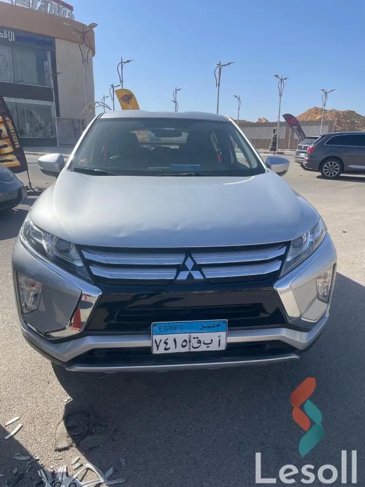 ميتسوبيشي إكليبس كروس اوتوماتك مستعملة فضي موديل 2021