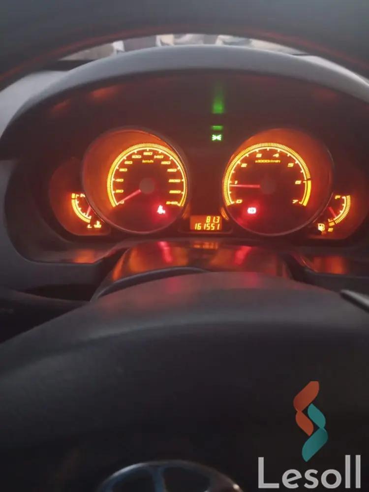 بريليانس frv كروس مانيوال مستعملة أزرق موديل 2011 - صورة 2