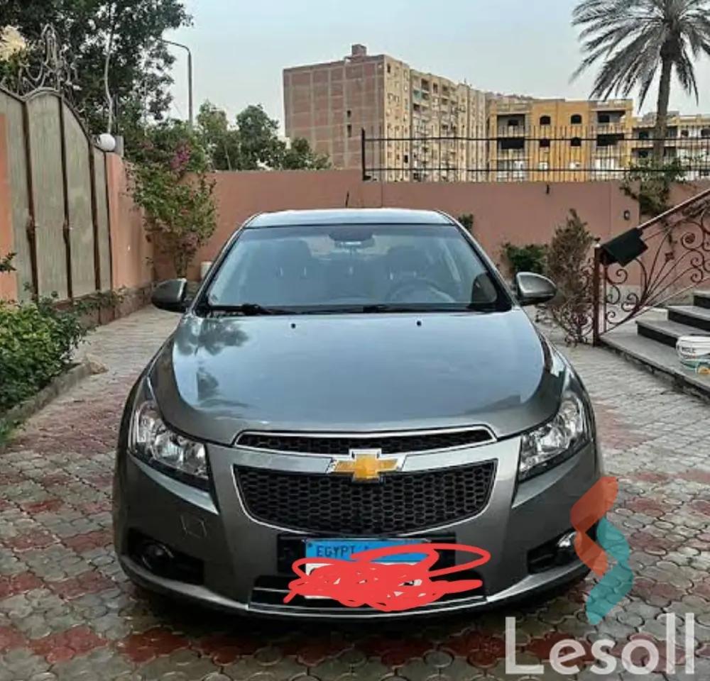 شيفروليه كروز اوتوماتك مستعملة رمادي داكن موديل 2010 - الصورة الرئيسية
