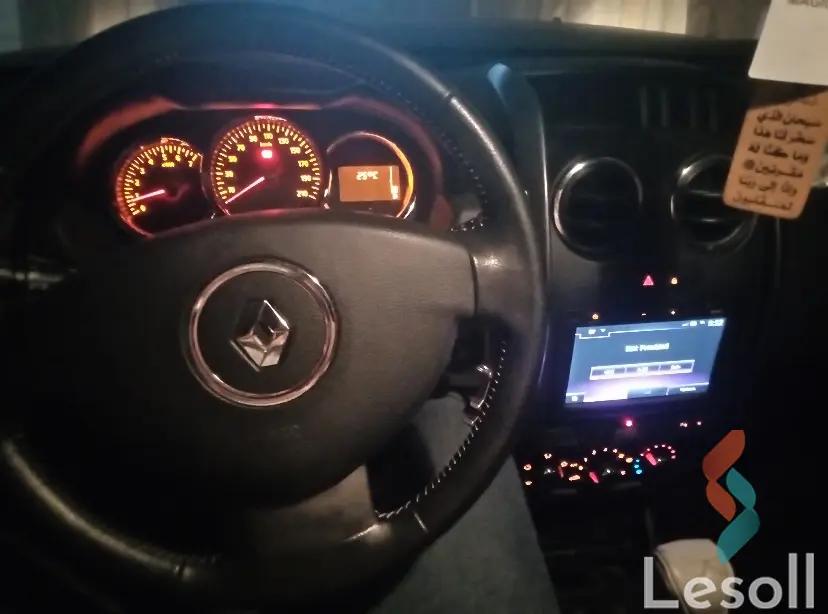 رينو دستر مانيوال مستعملة فضي موديل 2017 - صورة 4