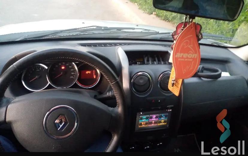 رينو دستر مانيوال مستعملة فضي موديل 2017 - كل الصور