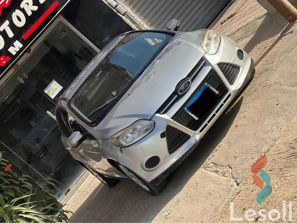 Ford focus automatic used silver model 2014 - Image 3