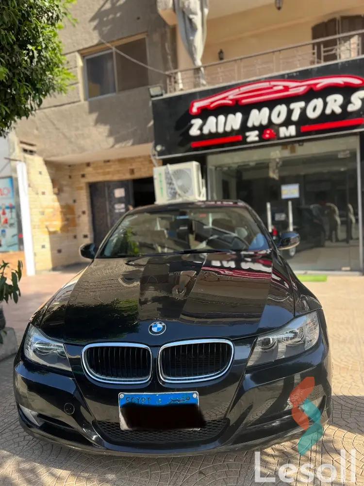 بي ام دبليو 318i اوتوماتك مستعملة أسود موديل 2010