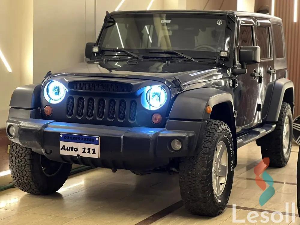 جيب رانجلر اوتوماتك جديدة أسود موديل 2024