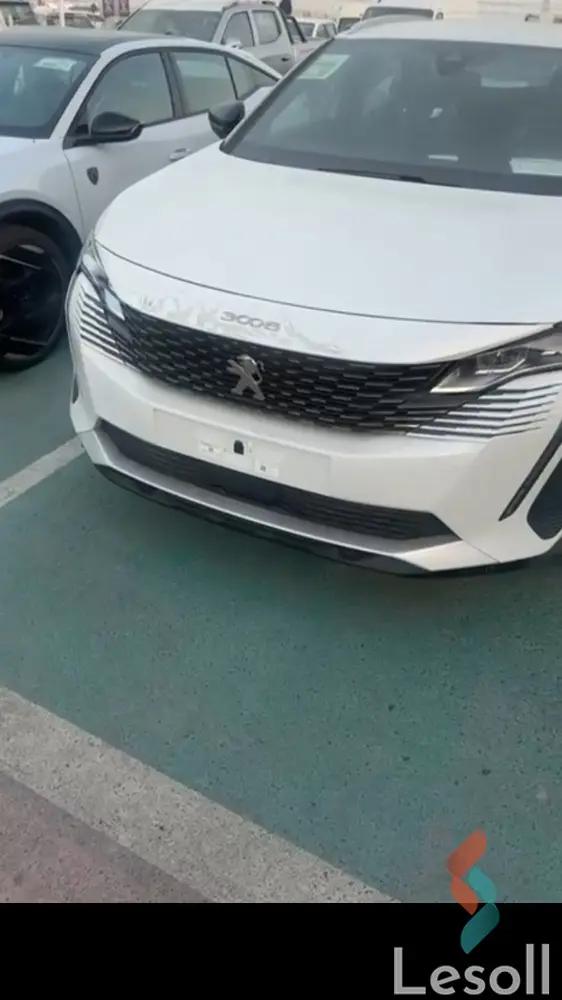 بيجو 3008 اوتوماتك جديدة أبيض موديل 2025