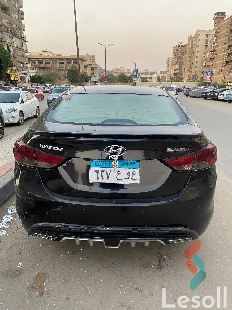 Hyundai elantra automatic used black model 2013 - Image 3