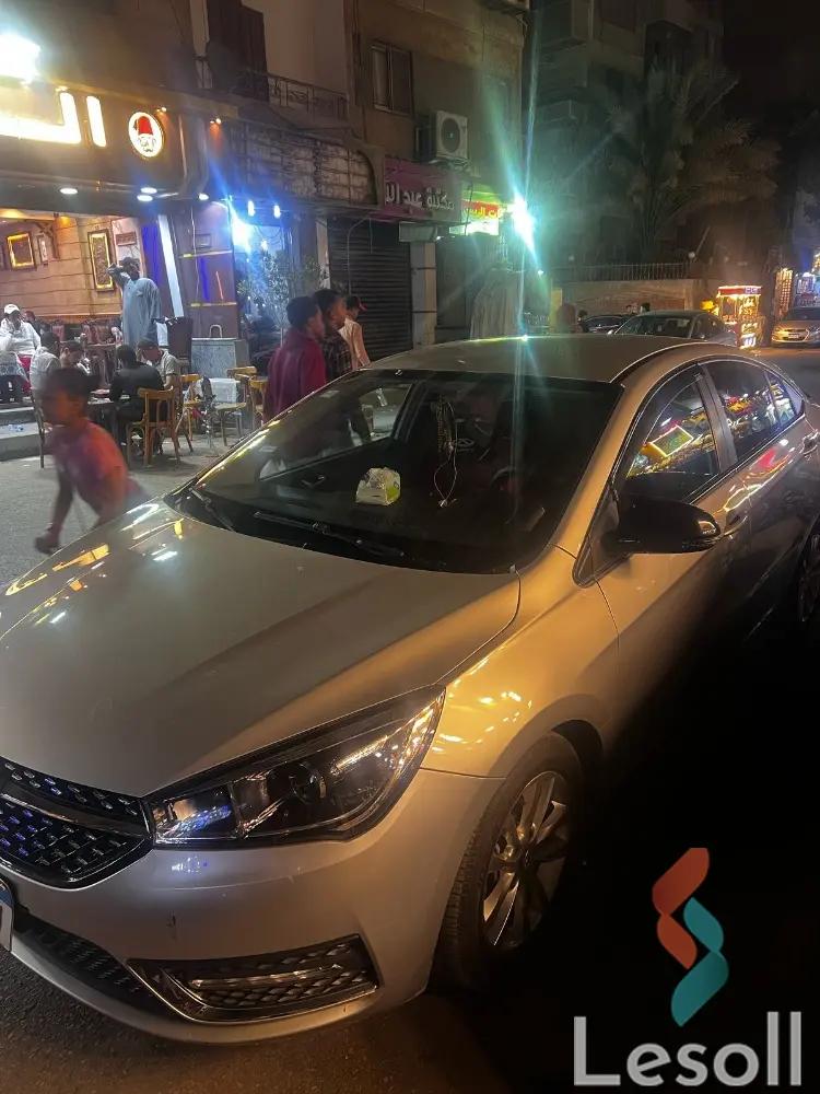 شيري أريزو 5 اوتوماتك مستعملة فضي موديل 2023