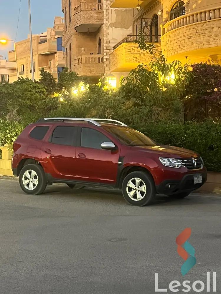 رينو دستر اوتوماتك مستعملة أحمر موديل 2021 - الصورة الرئيسية