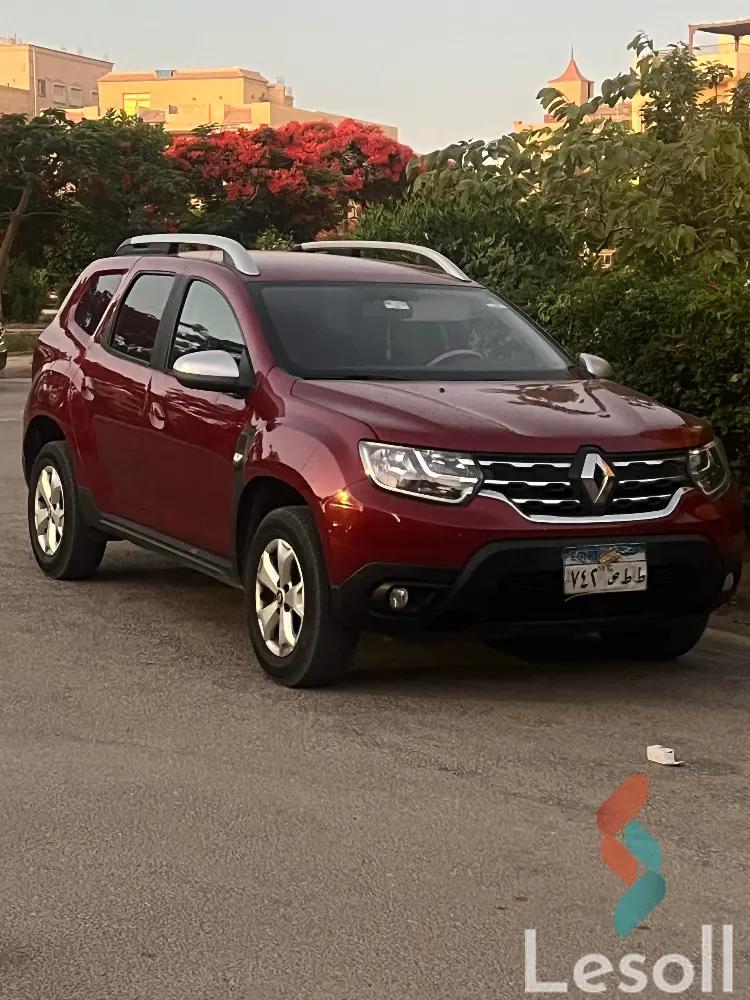 رينو دستر اوتوماتك مستعملة أحمر موديل 2021 - صورة 4