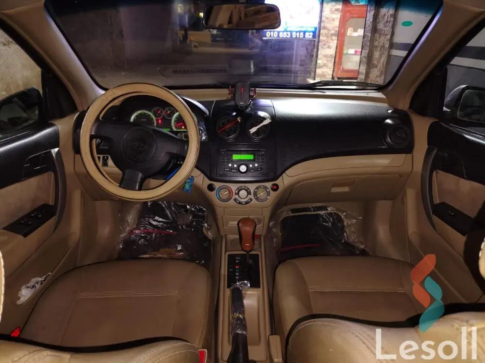 شيفروليه افيو اوتوماتك مستعملة فضي موديل 2013 - الصورة الرئيسية