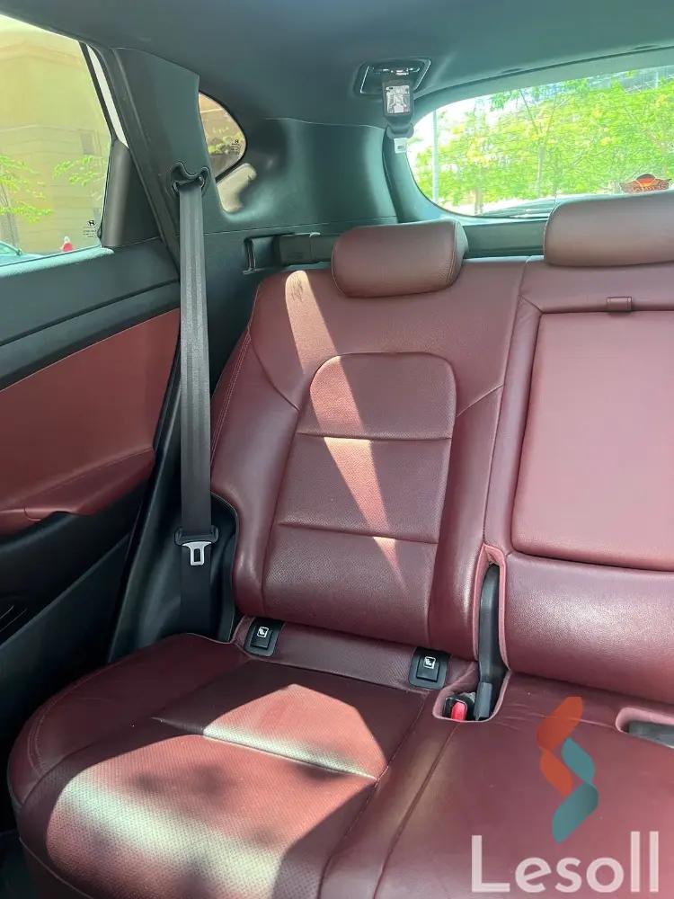 هيونداي توسان اوتوماتك مستعملة أبيض موديل 2020 - صورة 2