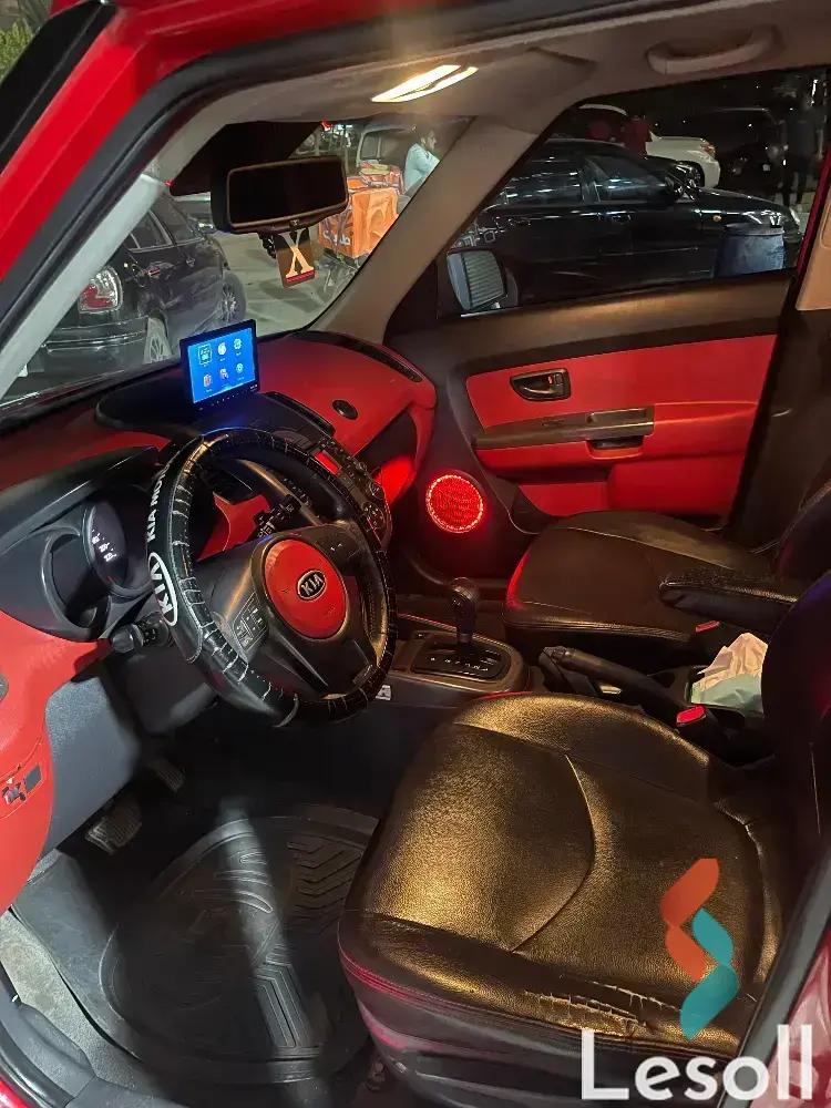 كيا سول اوتوماتك مستعملة أحمر موديل 2009