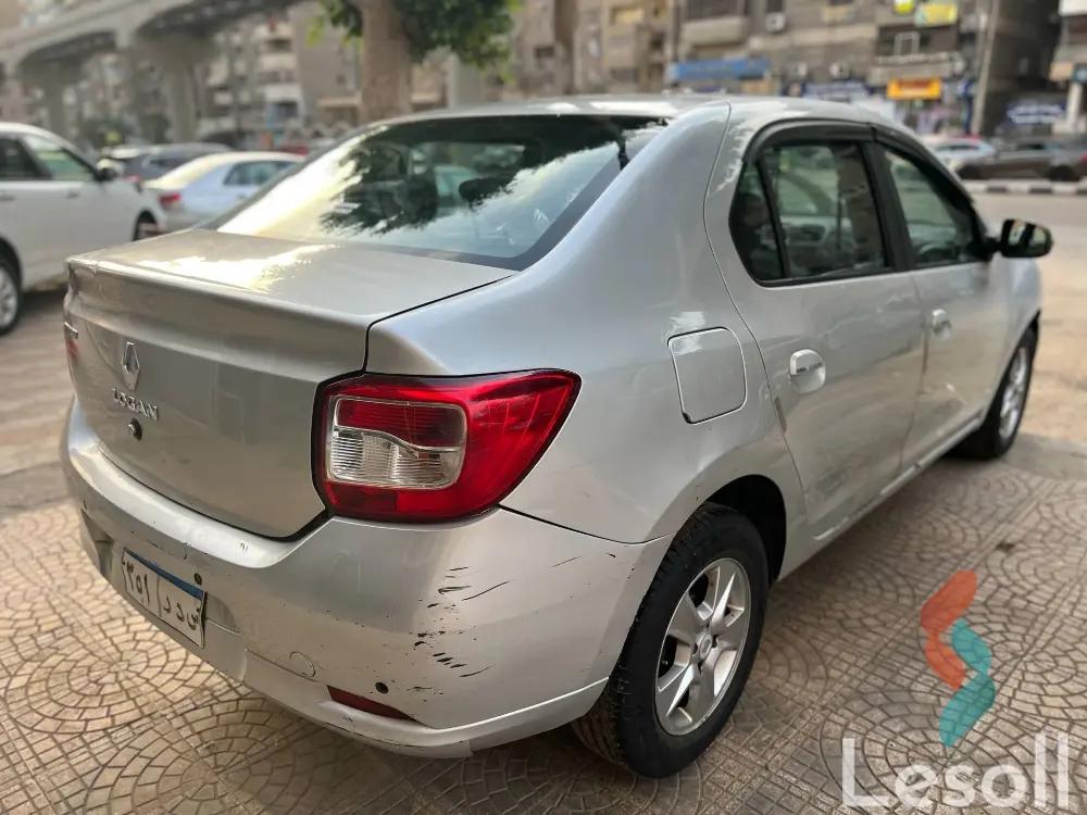 رينو لوجان اوتوماتك مستعملة أسود موديل 2016 - صورة 2