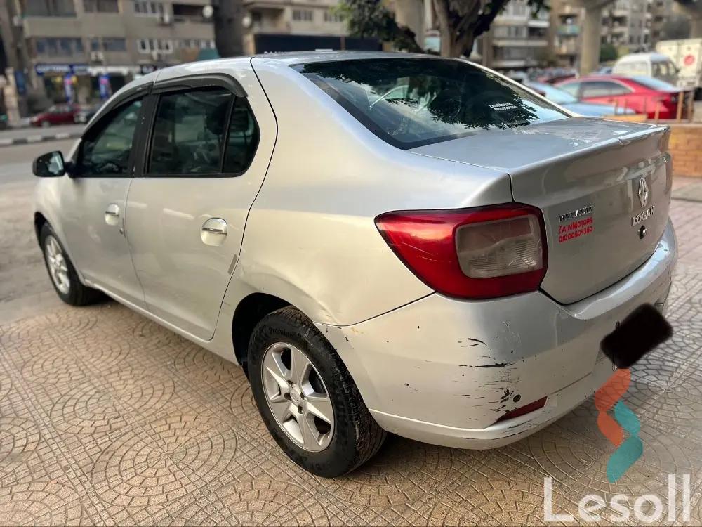 رينو لوجان اوتوماتك مستعملة أسود موديل 2016 - صورة 3