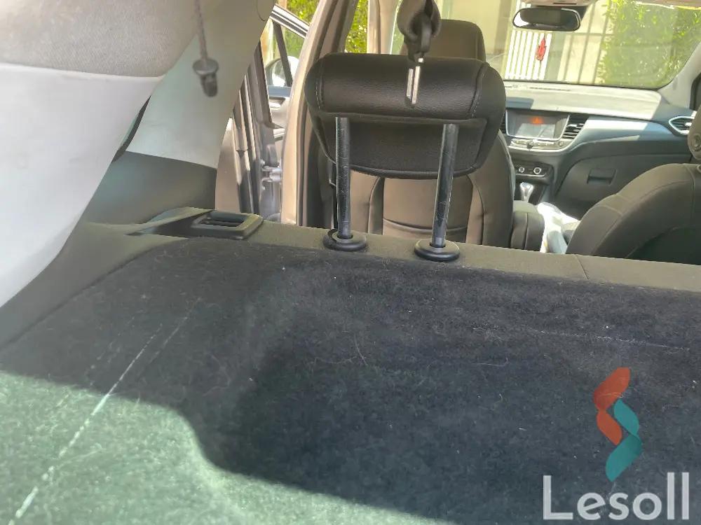 أوبل كروس لاند مانيوال مستعملة فضي موديل 2020 - كل الصور