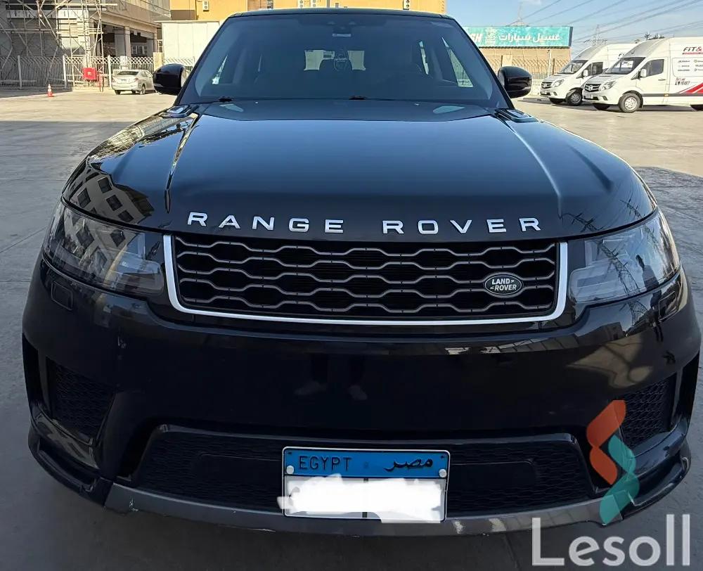 لاند روفر رينج روفر اوتوماتك مستعملة أسود موديل 2020 - صورة 2
