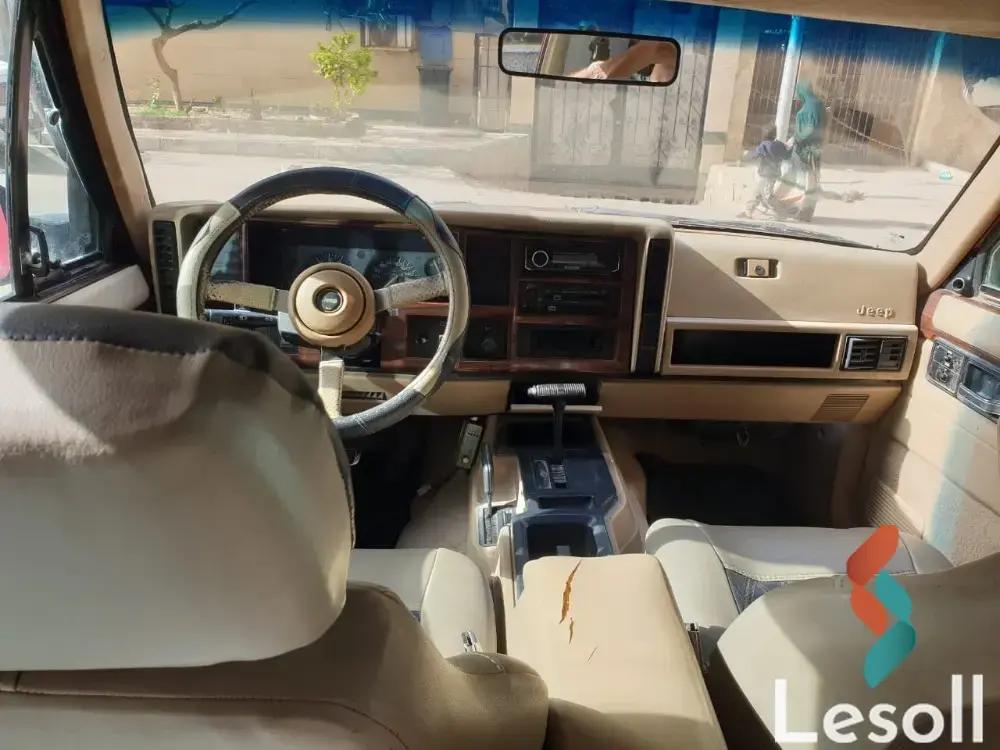 جيب شيروكي اوتوماتك مستعملة نبيتي موديل 1994