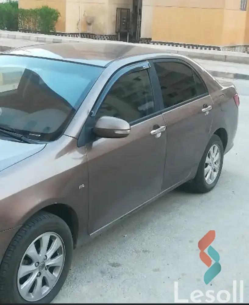 بى واى دى إف 3 مانيوال مستعملة برونزي موديل 2020